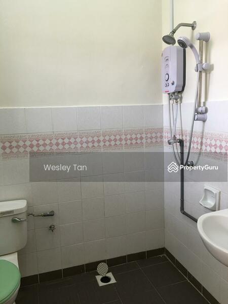 Rumah Teres 2 Tingkat untuk Dijual di Taman Tasik Utama (Bukit Katil) - Wesley Tan - PropertyGuru.com.my