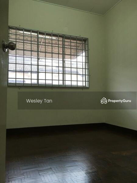 Rumah Teres 2 Tingkat untuk Dijual di Taman Tasik Utama (Bukit Katil) - Wesley Tan - PropertyGuru.com.my