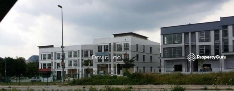 Untuk Dijual - 3 Storey Shop Taman Sutera Residence Bandar Tun Hussein Onn Cheras