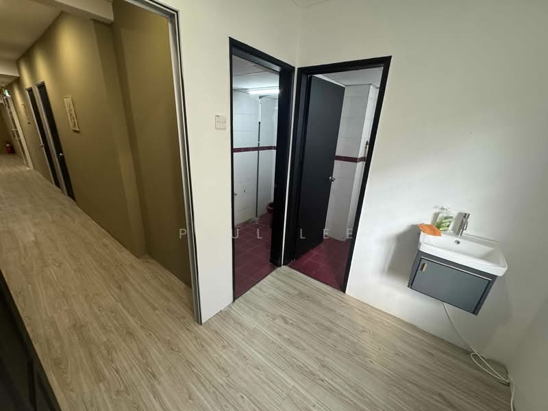 Shop / Office for Rent in BANDAR PUCHONG JAYA (Puchong) - Paul Lee - Corridor - PropertyGuru.com.my