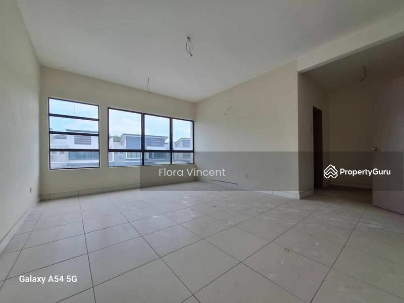 2-storey Terraced House for Sale in Lakeside Residences (Puchong) - Flora T - PropertyGuru.com.my