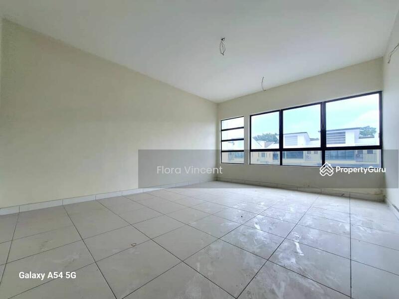 2-storey Terraced House for Sale in Lakeside Residences (Puchong) - Flora T - PropertyGuru.com.my