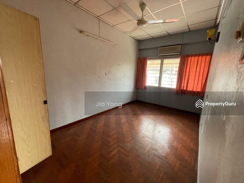 For Rent - Georgetown double storey semidetached corner house jalan joki lumba kuda