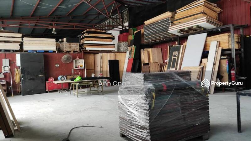 Untuk Dijual - Warehouse at Seksyen 51
