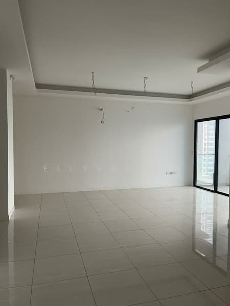 Kondominium untuk Dijual di Sky Condominium (Skyz Residence) - Ellyssa Lee - Living Room - PropertyGuru.com.my