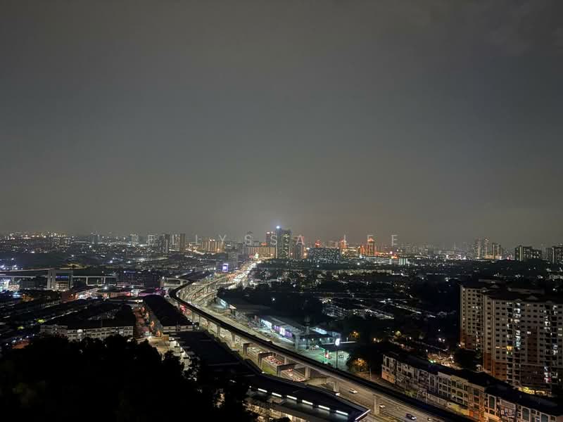 Kondominium untuk Dijual di Sky Condominium (Skyz Residence) - Ellyssa Lee - View - PropertyGuru.com.my
