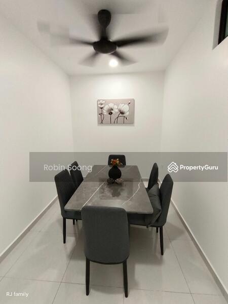 For Sale - Freehold 1 Storey Terrace house at Kampung Lapan