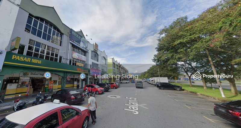 For Rent - (Corner Ground Floor) Bandar Rinching Seksyen 5 Semenyih