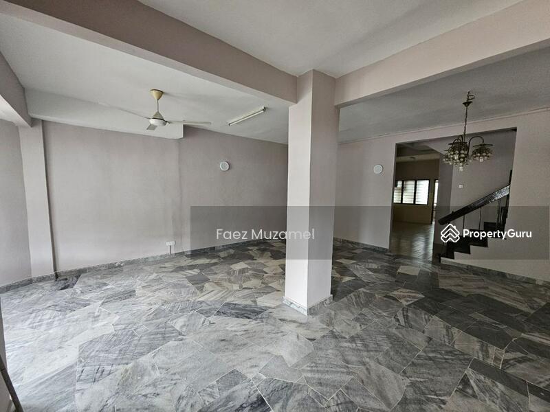 Rumah Teres 2 Tingkat untuk Dijual di Seksyen 8 (Shah Alam) - Faez Muzamel - PropertyGuru.com.my