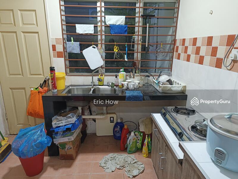 For Sale - Puteri 12