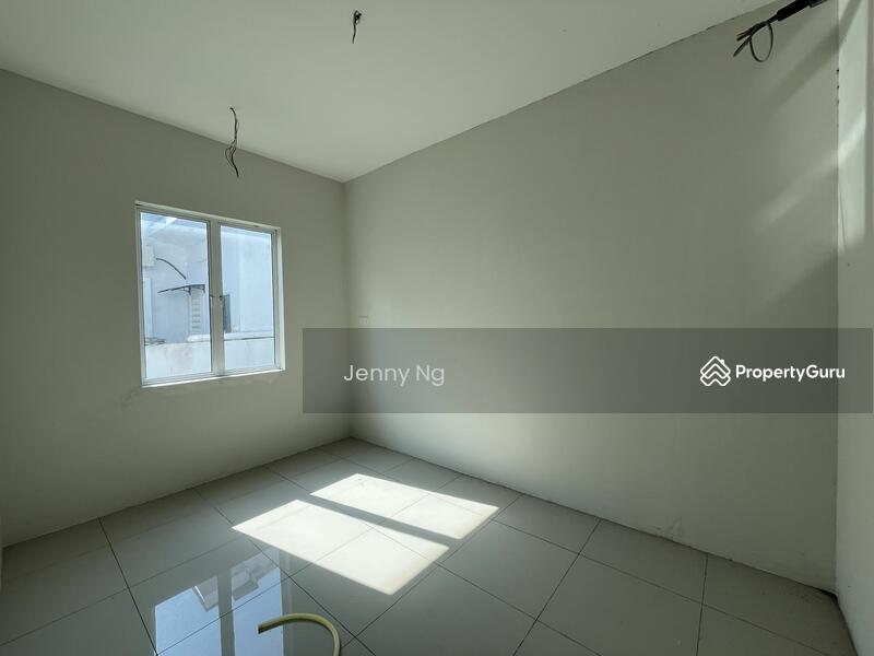Untuk Dijual - Below market 1 Sty Banglo Raia Savanna Batu Gajah