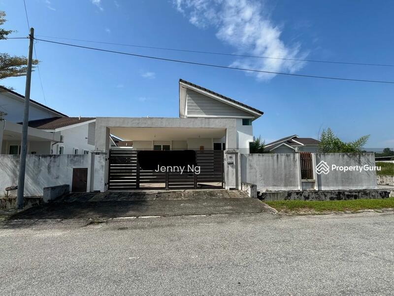 Untuk Dijual - Below market 1 Sty Banglo Raia Savanna Batu Gajah