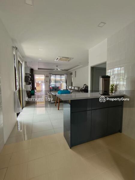 Untuk Dijual - D'Mayang Sari, Nilai