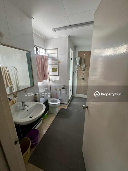 Untuk Dijual - Semi-D house at Sutera Damansara