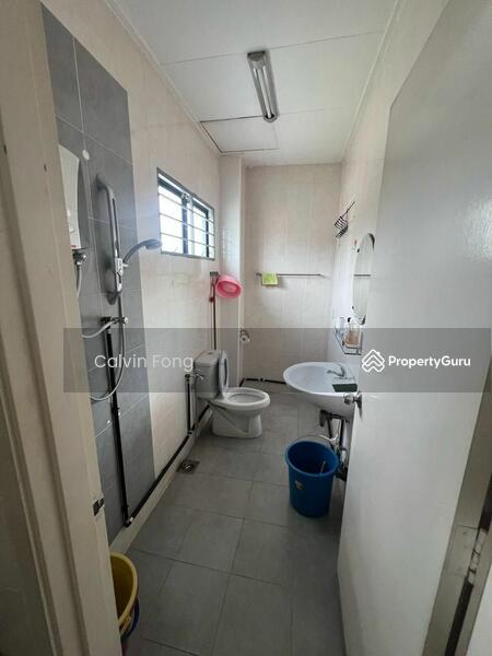 Untuk Dijual - Semi-D house at Sutera Damansara