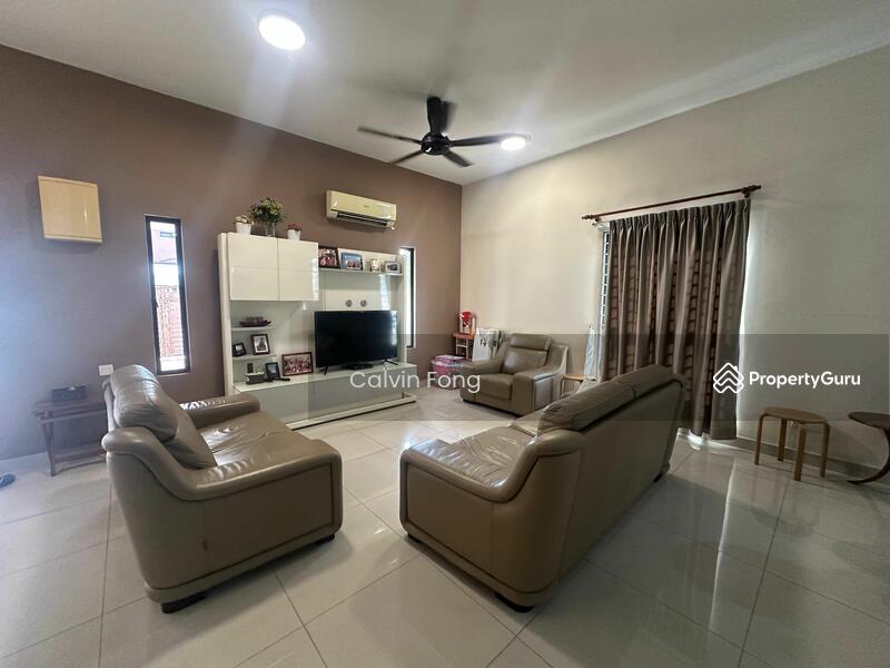 Untuk Dijual - Semi-D house at Sutera Damansara