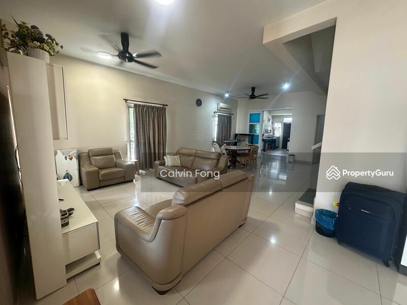Untuk Dijual - Semi-D house at Sutera Damansara