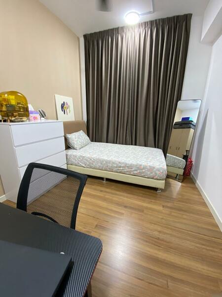 Untuk Disewa - M Vertica