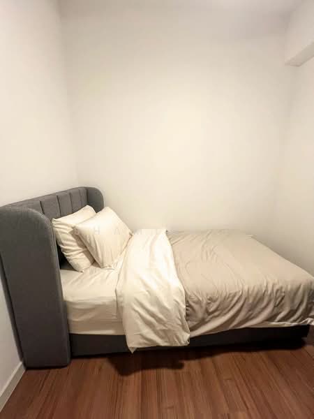 For Rent - M Vertica