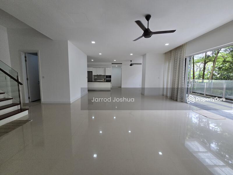 For Sale - Pavilion Hilltop