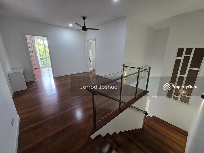 For Sale - Pavilion Hilltop