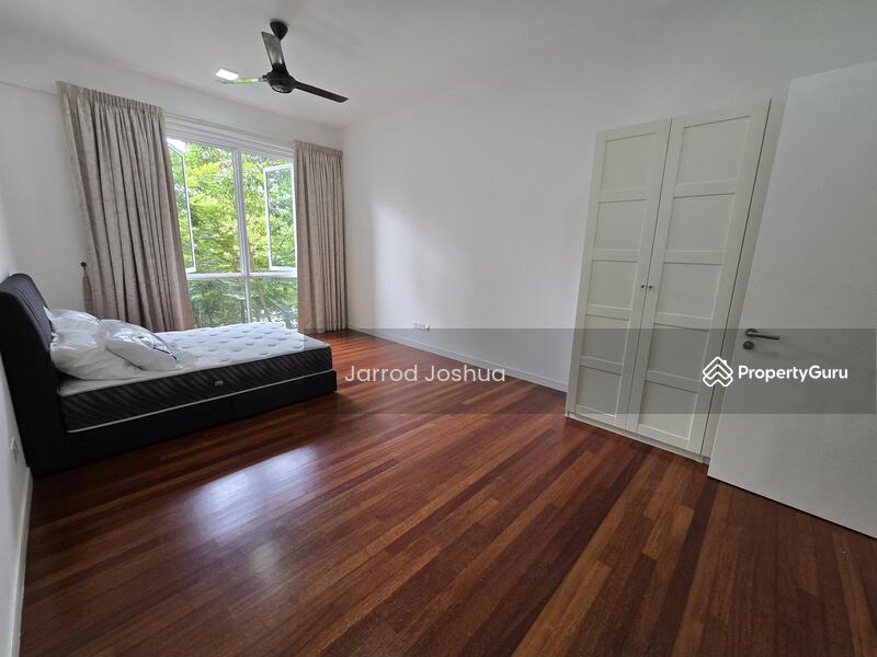 For Sale - Pavilion Hilltop