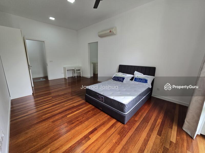 For Sale - Pavilion Hilltop