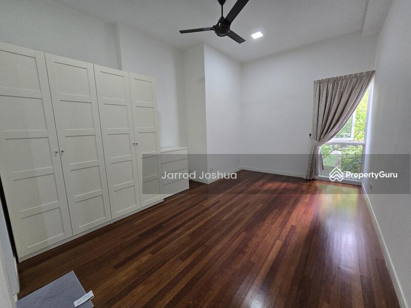 For Sale - Pavilion Hilltop