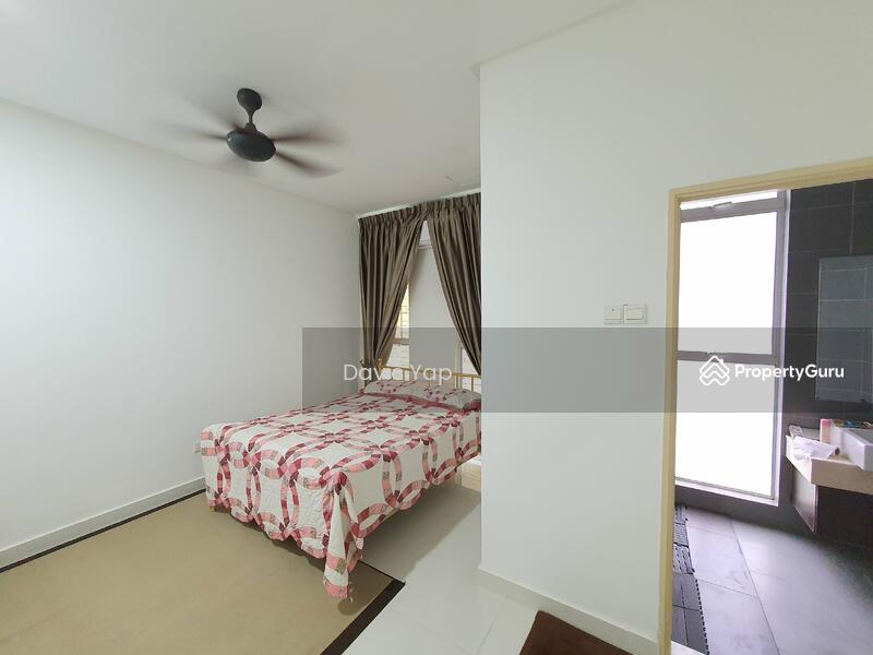 Untuk Dijual - Bandar Tun Hussein Onn , Lake Valley Avenue 6