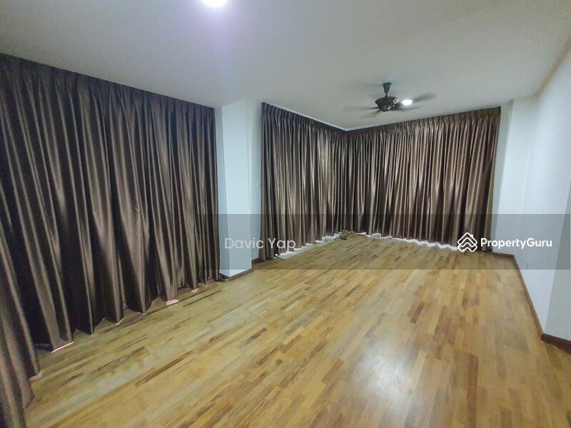 Untuk Dijual - Bandar Tun Hussein Onn , Lake Valley Avenue 6