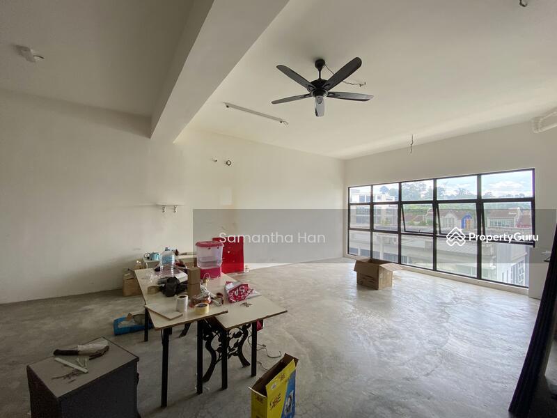 For Sale - 3 storey shop Main Road office @ taman Equine park seri kembangan