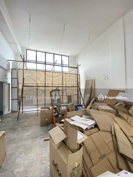 For Sale - 3 storey shop Main Road office @ taman Equine park seri kembangan