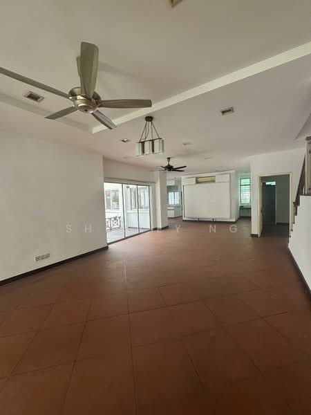 Rumah Teres 2 Tingkat untuk Dijual di Pju 1a (Ara Damansara) - Shirley Ng - Living Room - PropertyGuru.com.my