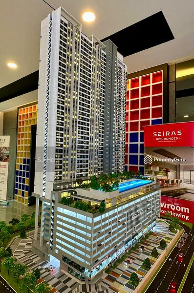 Seiras - Building Facade / Outlook