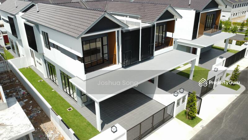 For Sale - Austin Crest Austins Crests