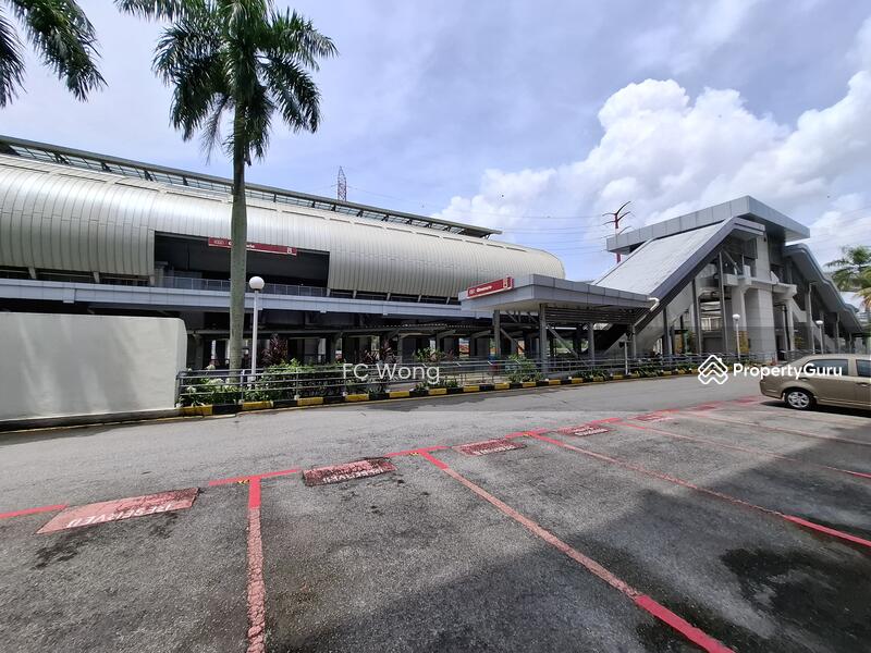 LRT Station 7 MInutes Walk Away