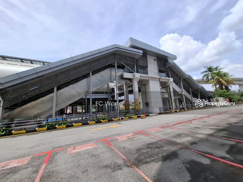 LRT Station 7 Minutes Walk Away
