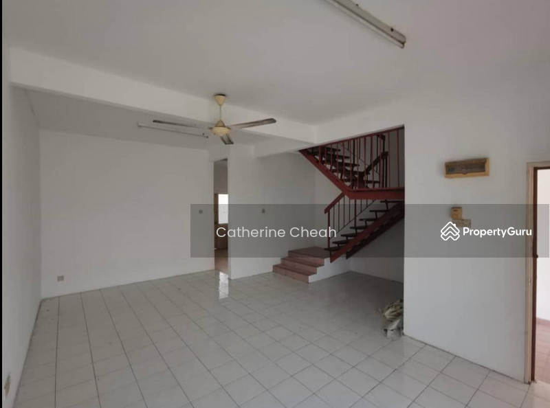 Untuk Dijual - Terrace house at Taman Sri Kejora