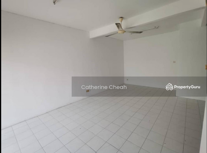 Untuk Dijual - Terrace house at Taman Sri Kejora