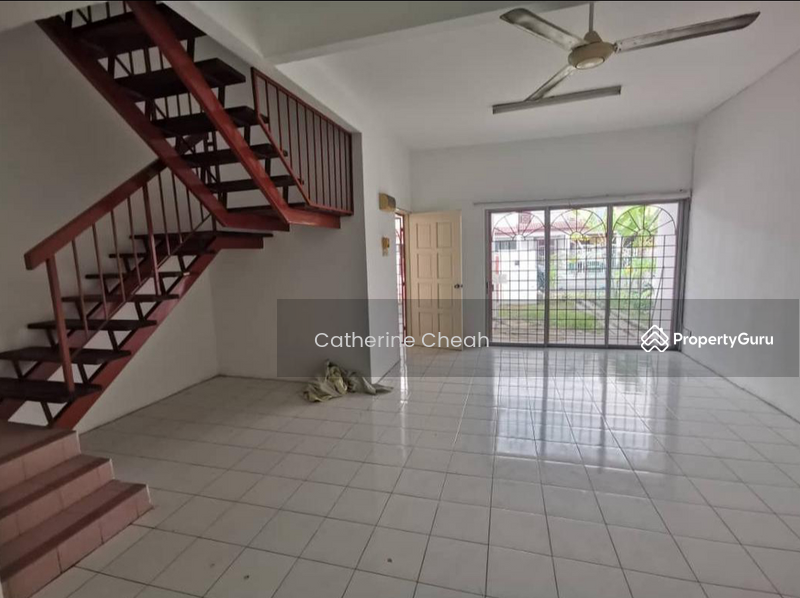 Untuk Dijual - Terrace house at Taman Sri Kejora