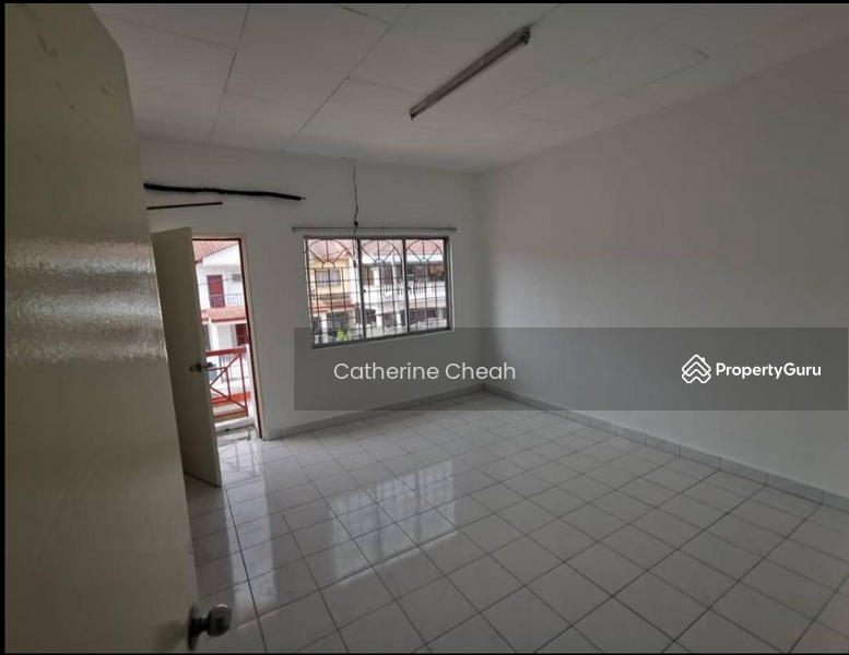 Untuk Dijual - Terrace house at Taman Sri Kejora