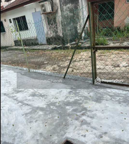 Untuk Dijual - Terrace house at Taman Sri Kejora