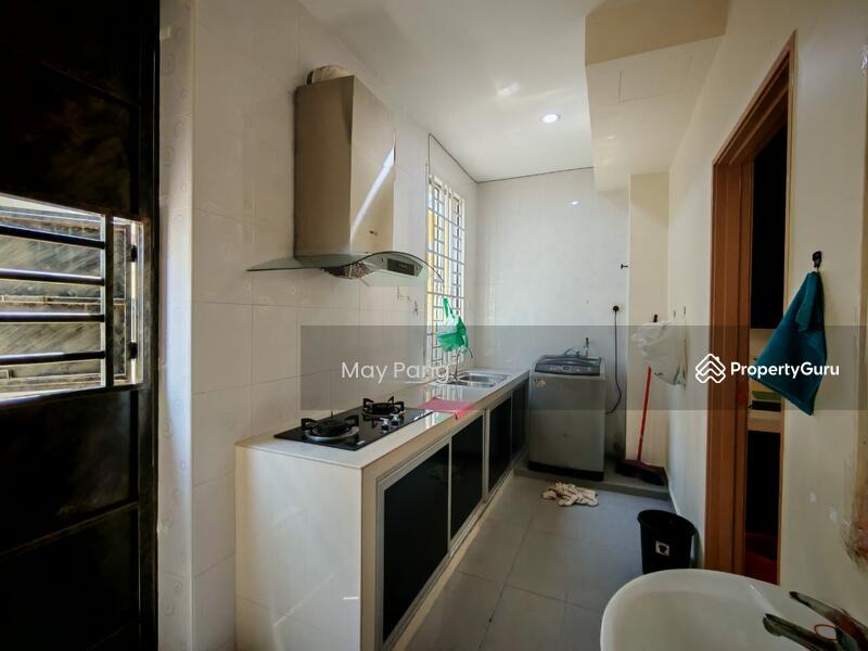 Untuk Disewa - Taman Setia Indah double storey terrace house Jalan Setia 10/xx