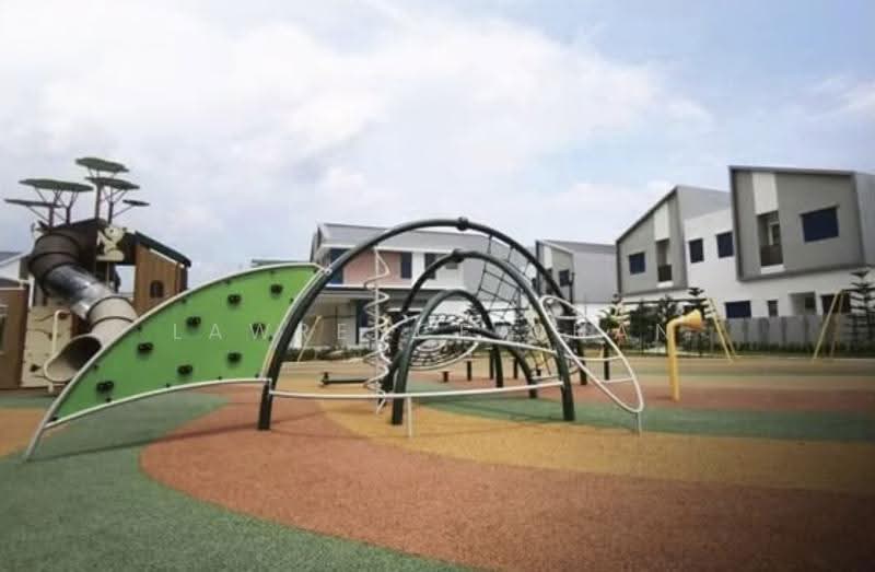Rumah Berkembar untuk Dijual di Kota Kemuning (Shah Alam) - Lawrence Chan - Exterior - PropertyGuru.com.my