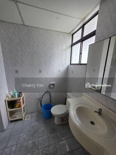 Untuk Disewa - pelangi condominium