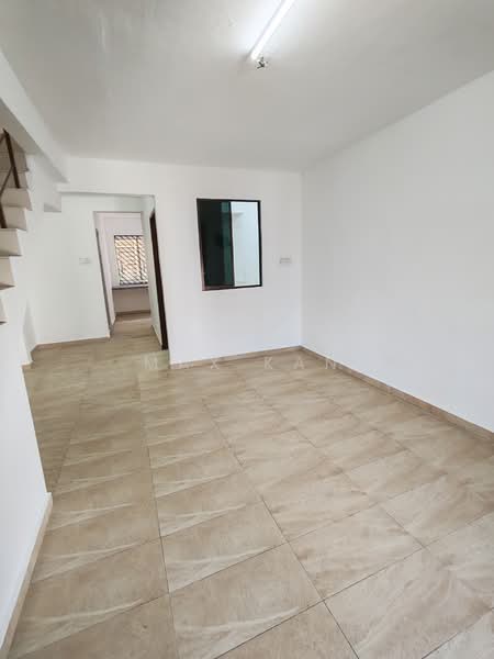 Rumah Teres 2 Tingkat untuk Disewa di Taman Johor Jaya (Johor Bahru) - Max Kan - Interior - PropertyGuru.com.my