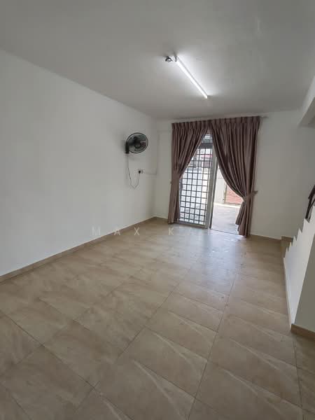 Rumah Teres 2 Tingkat untuk Disewa di Taman Johor Jaya (Johor Bahru) - Max Kan - Interior - PropertyGuru.com.my