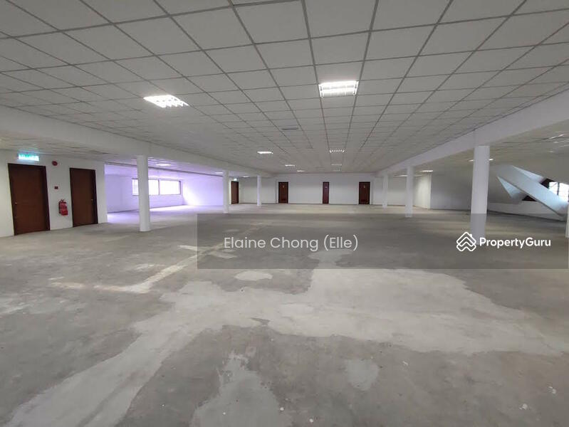 Untuk Disewa - Whole floor (gym, wellness, gallery)