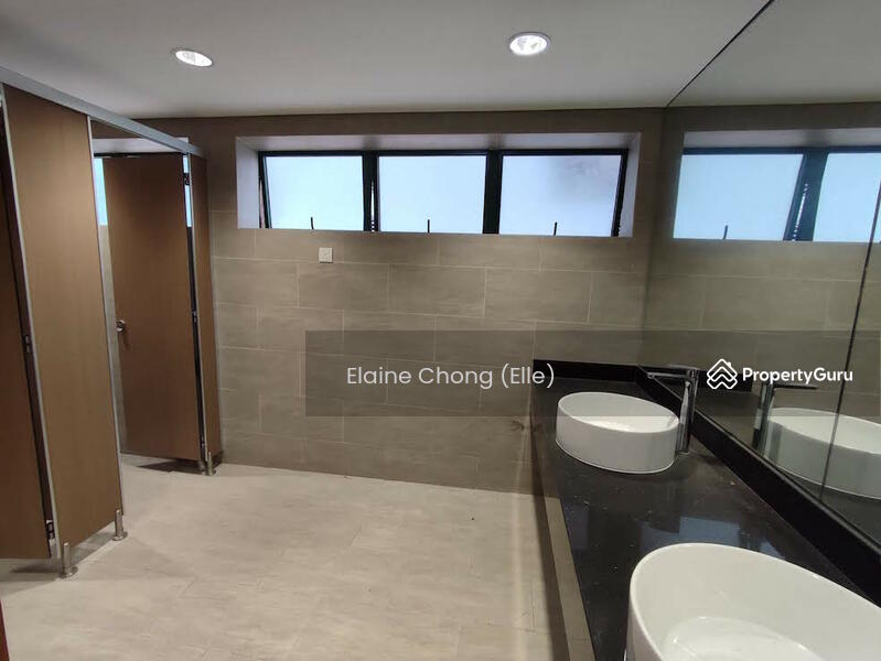 Untuk Disewa - Whole floor (gym, wellness, gallery)