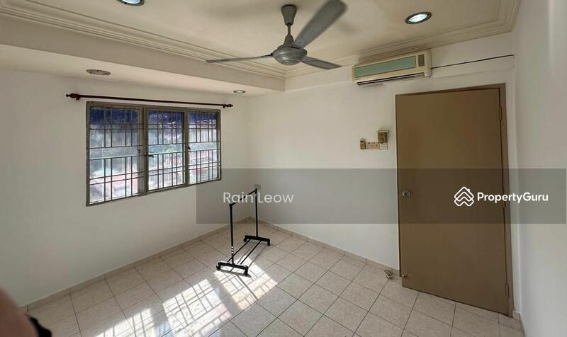 For Sale - Kantan Court